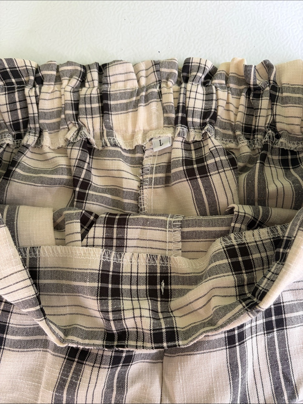 Kids Plaid Elastic-Waist Bottoms in Beige and Black